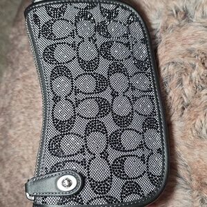 SOLD ON DEPOP - Coach Crystal Swinger 20